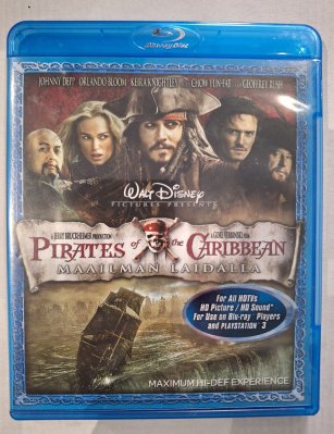 Pirates of the Caribbean Maailman laidalla Blu ray