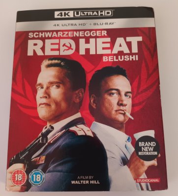 Red Heat 4K + Blu ray (slipcover)