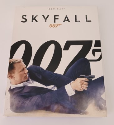 Skyfall Blu ray (slipcover)