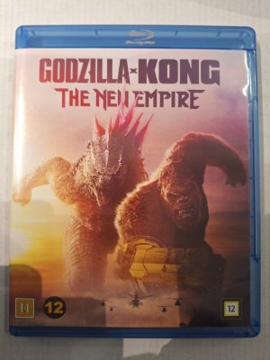 Godzilla Kong The New Empire Blu ray