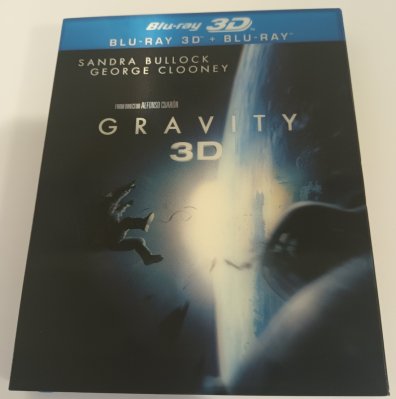 Gravity 3D Blu ray (slipcover)