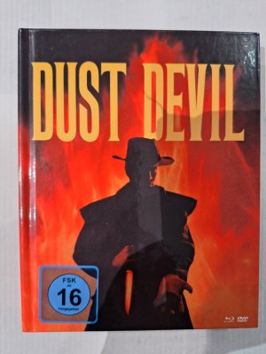 Dust Devil Digibook Blu Ray + DVD