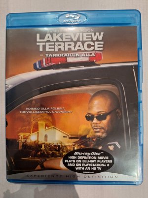 Lakeview Terrace Blu ray