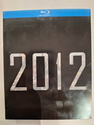 2012 Blu ray (muovinen slipcover)