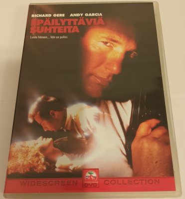 Epäilyttäviä Suhteita DVD