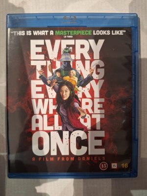 Everything Everywhere All at Once Blu ray
