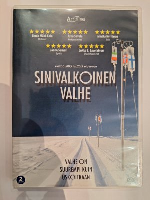 Sinivalkoinen valhe DVD