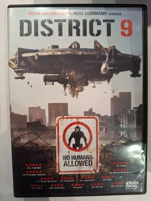 District 9 DVD