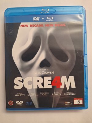 Scream 4 Blu ray