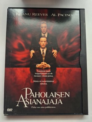 Paholaisen asianajaja DVD