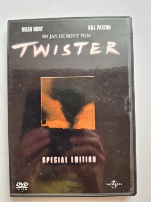 Twister DVD