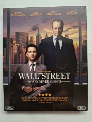 Wall Street Money Never Sleeps Blu ray (slipcover)