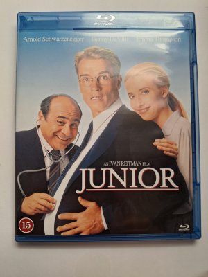 Junior Blu ray