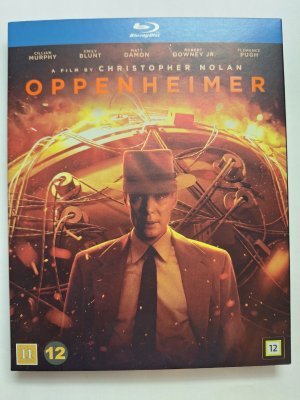 Oppenheimer Blu ray (slipcover)