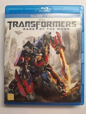 Transformers Dark of the Moon Blu ray