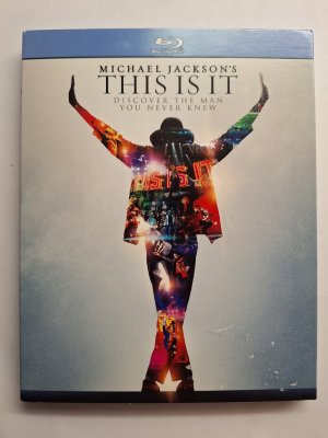 This is It Blu ray (slipcover)