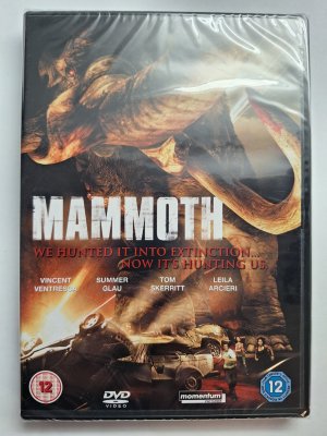 Mammoth (2006) DVD
