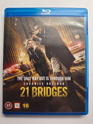 21 Bridges Blu ray