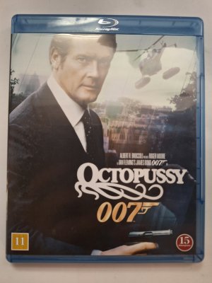 007 Octopussy Blu ray