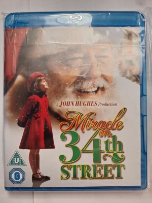 Miracle on 34th Street Blu ray