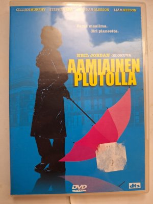 Aamiainen plutolla DVD