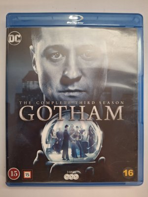 Gotham Complete Third Season Blu ray