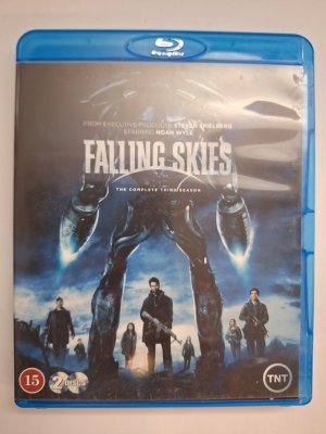 Falling Skies Complete Third Season Blu ray