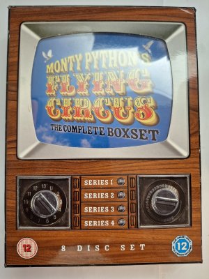 Monty Python Flying Circus Complete Box DVD