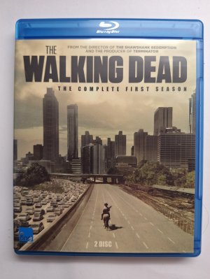 Walking Dead Complete First Season Blu ray